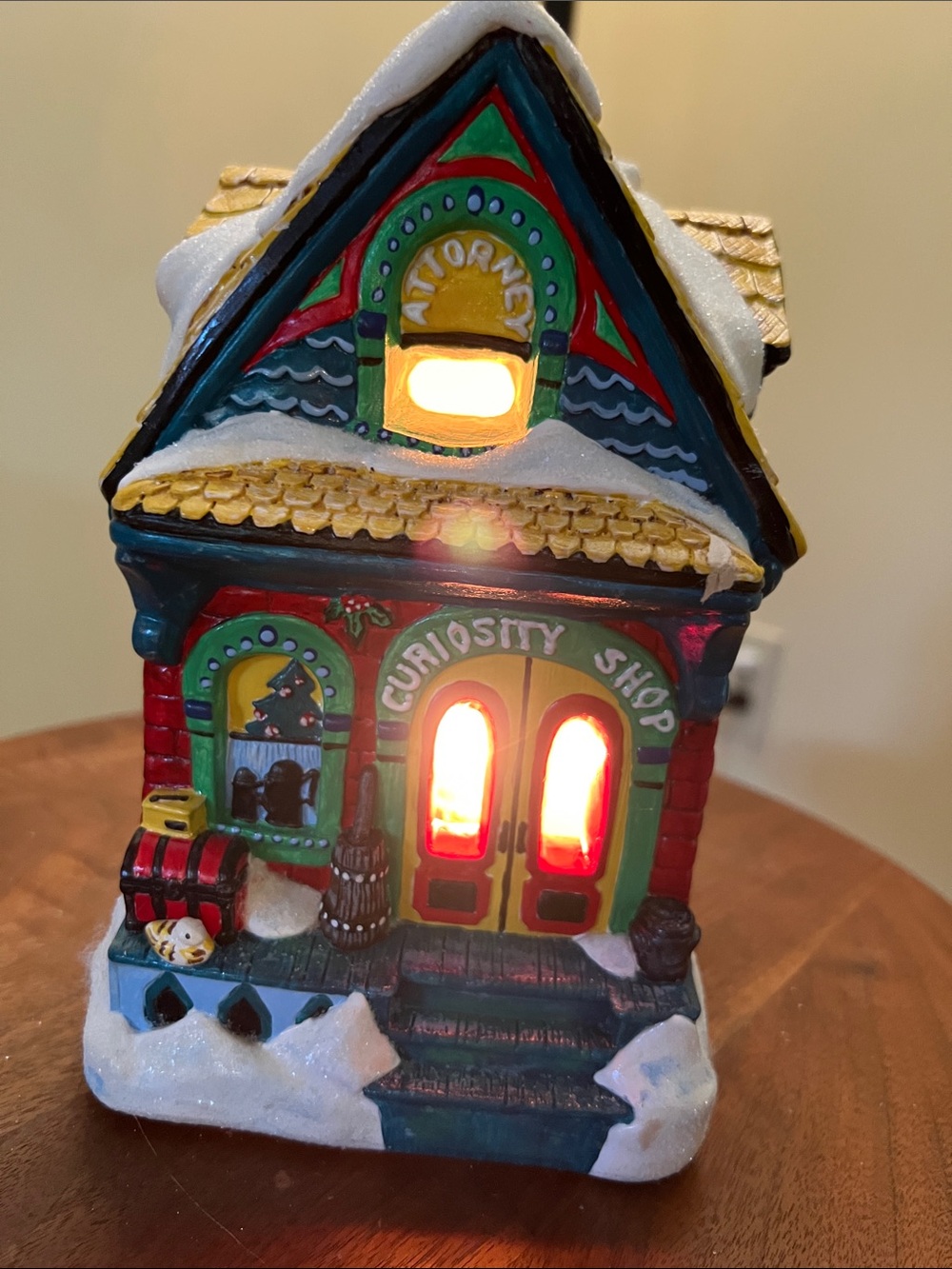 Vintage Wee Crafts Hand Painted Curiosity Shop Light-Up Holiday House